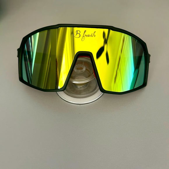 B-Fresh Other - B-Fresh Sunglasses -EUC